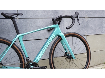 Bianchi Impulso COMP Shimano GRX 610 DISC 2X12S CELESTE Metallic Camo 2026